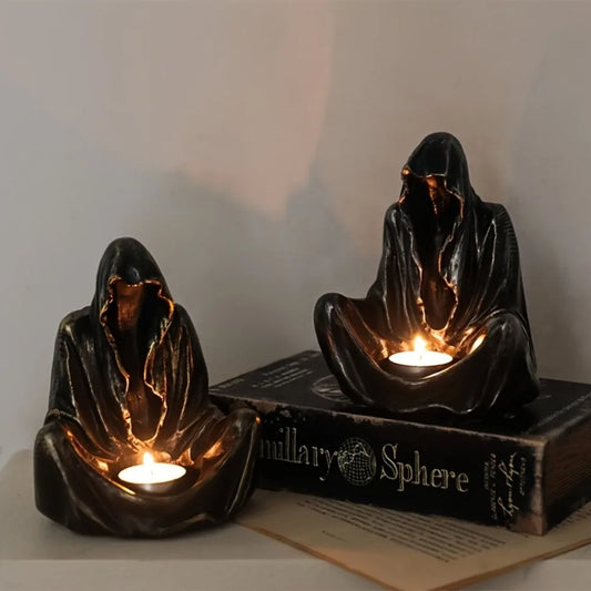 Mysterious Cloak Candelabra with Gothic Dark Knight Grim Reaper Statue,Halloween Atmosphere Decor,Creative Desktop Candle Holder